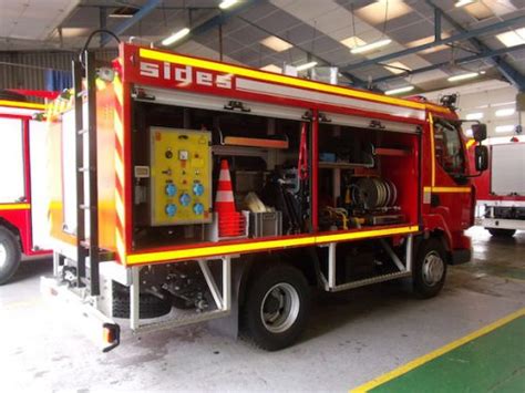 Vsr The Civil Defence Support Vehicle From Sides Véhicules De