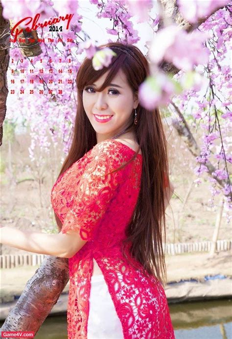 Hot girl Mai Thỏ khoe ngực khủng trong bộ lịch Cosplay Việt Giải Trí