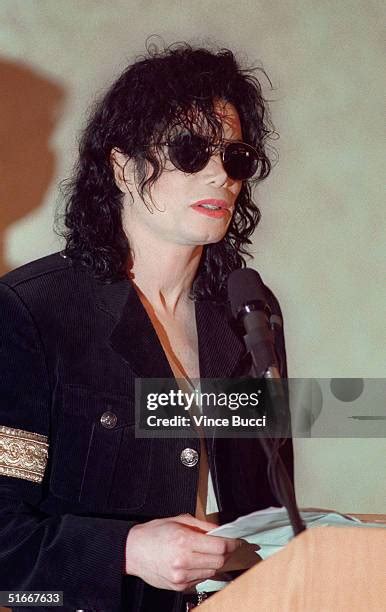 121 Michael Jackson Children Foundation Stock Photos High Res Pictures