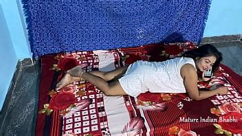 Interracial Indio BBW Cachonda Grandes Tetas Ama De Casa XVIDEOS