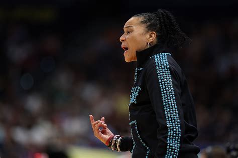 The Unstoppable Dawn Staley House A Phenomenal Coach Leader And Story To Be Told