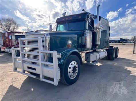 2007 Freightliner Fld132 Classic Xl For Sale In Commerce City Colorado