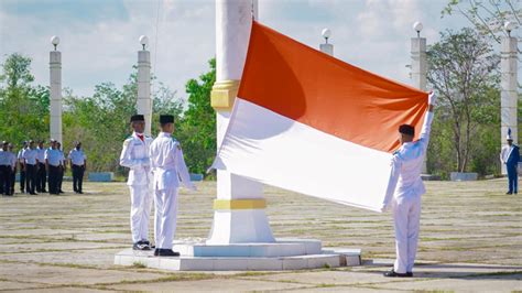 InfoPublik KIBARKAN BENDERA MERAH PUTIH