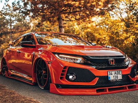 Cận Cảnh Honda Civic Siêu Hạ Gầm” Với Bộ Body Kit Từ Thổ Nhĩ Kỳ