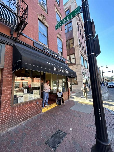 15 Best Beacon Hill Restaurants To Try (Best Kept Secret!) - Stay New