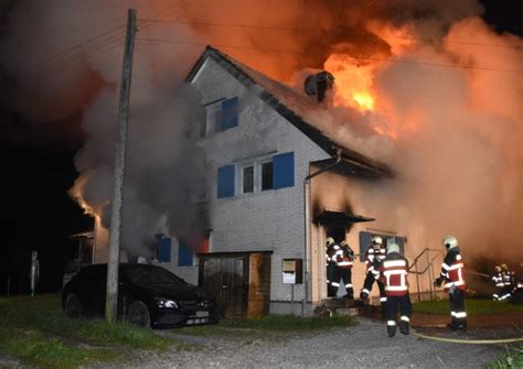 Lütisburg Station SG Hausbrand zerstört alles Bewohner verlieren ihr