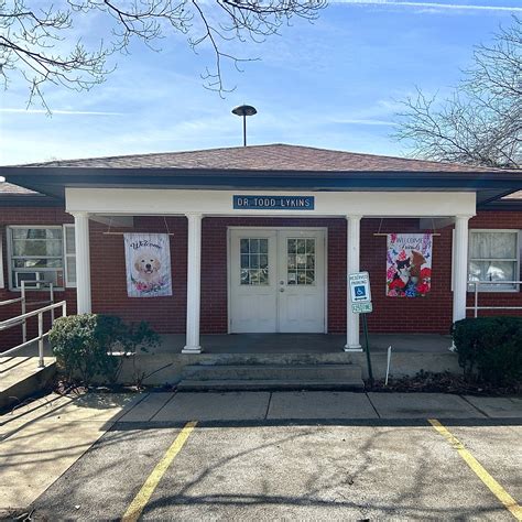 The Pet Pro - Veterinarian in Champaign, IL US :: Home