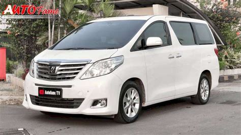 Toyota Alphard Facelift 2 4 G ATPM 2013 White On Beige Pilot Seat