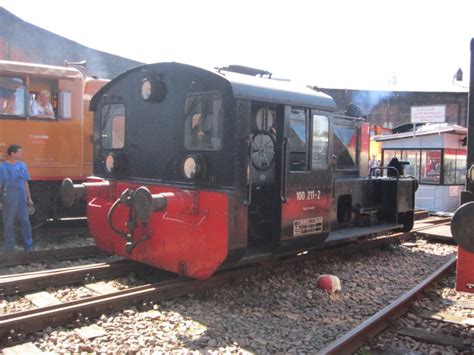 Kleindiesellok Köf II - DB-Baureihe 322-324 - DR BR 100 / 310