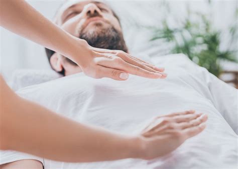 What Is Reiki Benefits Principles And How Does It Work