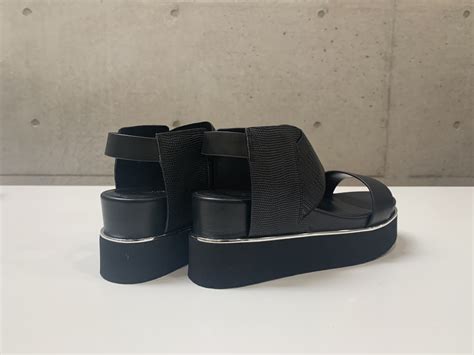 UNITED NUDE NEWS ARTWORK