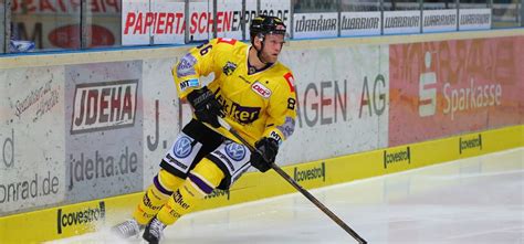 Pinguine siegen nach 0 3 Rückstand Eishockey Magazin