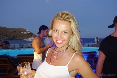 Bikini Model Stella AI Enhanced SummerIsComing 017 Topaz Faceai Enhance 1 9x Porn Pic