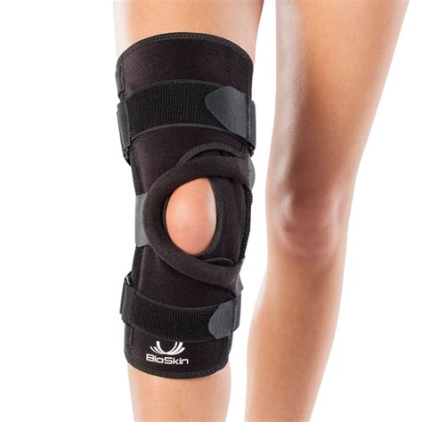 Patella Tracking Brace | Wraparound Hinged Knee Brace | BioSkin