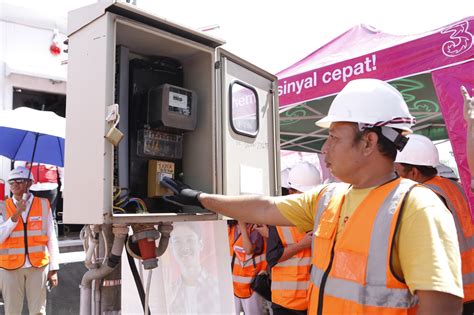 Tri Perluas Jaringan hingga Pelosok, Arek Jawa Timur Kini Bisa Nikmati