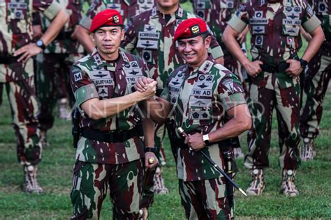 Upacara Penyerahan Satuan Kopassus Antara Foto