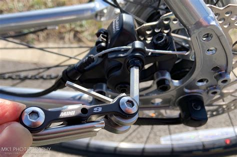 TEKTROのディクブレーキMIRA「MD-C400」のクリアランス調整