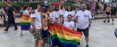 Lgbtq Gay Lesbick Bisexu Ln Transgender A Bl Zk T Mata V Esk Republice Queers