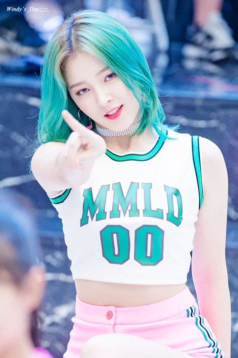 MOMOLAND I M SO HOT SHOW ME Album Cover By LEAlbum On DeviantArt Kpop Outfits Kpop Girls