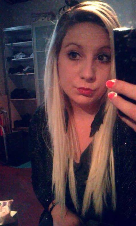 Jolie Blonde Pulpeuse Pr Te M Investir Dans Une Belle Histoire S Rieuse Villeneuve Sur Lot