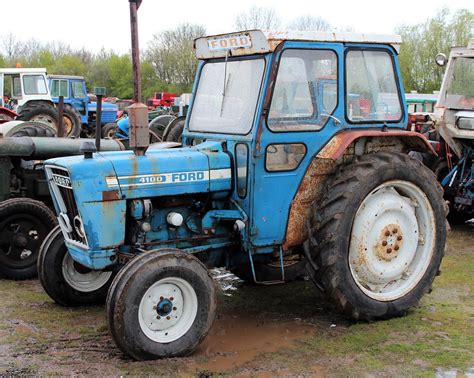 Ncl 398p 1976 Ford 4100 Tractor Cheffins Vintage And Clas Flickr