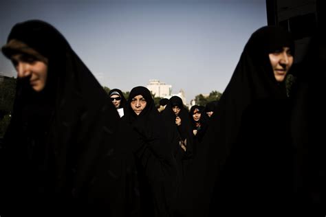 women right in iran
