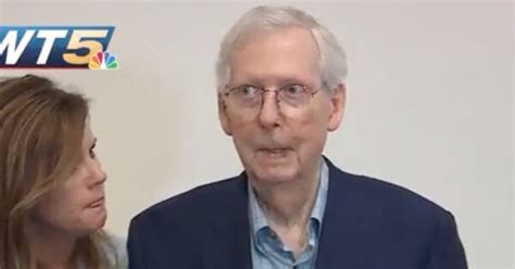 BREAKING NOW Mitch McConnell Freezes Again While Speaking Staffers