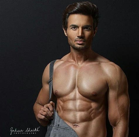 Shirtless Bollywood Men Aman Dabas Rocking Abs Hot Indian Male Model S Dangerously Low Rise Pants