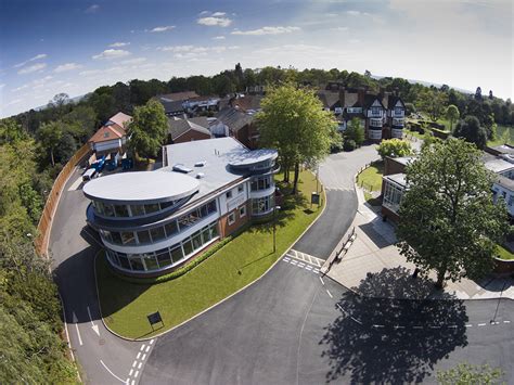 Reeds School Independent School Parent Directory