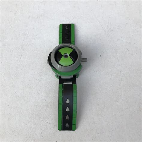 Ben Ultimate Omnitrix Projector Watch Toy Cartoon Bandai