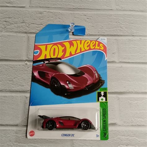 Jual Hot Wheels CZINGER 21C MERAH Shopee Indonesia