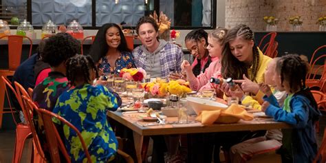 How Cheaper by the Dozen's Remake Compares to the Original Film