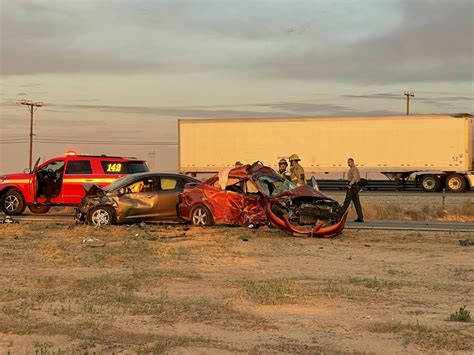 19 Year Old Killed Thursday Evening In Head On Crash In Hesperia Vvng