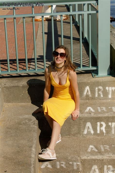 Meadow Brink Fappening Nude In Public 12 Photos The Fappening