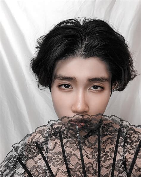 You Know You Want To See More Of My Twink Ass Scrolller