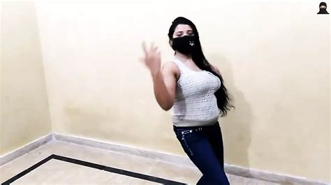 Asan Kundi Ni Kholn Saba Sexy Paki Dance Porn E XHamster