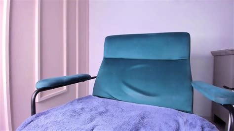 Elegant Brunette Milf Pink Pussy