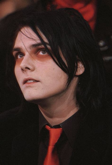 Gerard Way My Chemical Romance Aesthetic Wallpaper Gerard Way Bandas