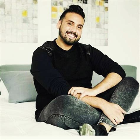 Hablamos con Jesús Carrillo el gitano gay de Casados a primera vista Shangay