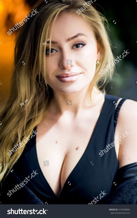 Luxury Beautiful Blonde Long Hair Big Stock Photo 410548684 Shutterstock