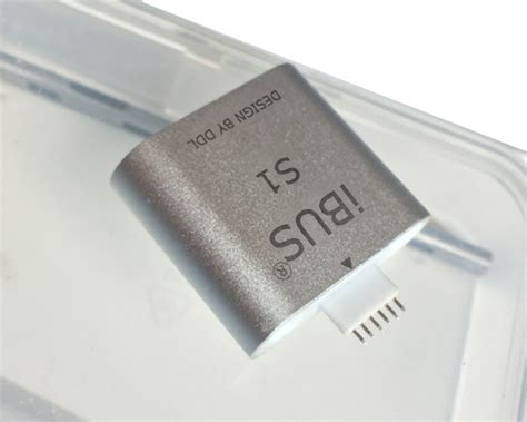 This Accessory Lets You Restore Your Apple Watch Firmware at Home