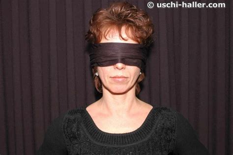Photo Shoot With The Submissive Milf Angie Blindfolded Nude Pics Xhamster