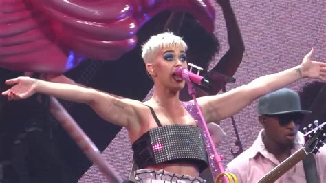 Katy Perry Hot N Cold Live Montreal 2017 HD 1080P YouTube