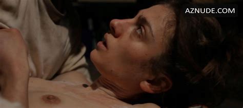 LAURA DE BOER Nude AZNude