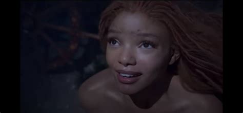 Вышел первый трейлер диснеевской "Русалочки" с темнокожей Ариэль