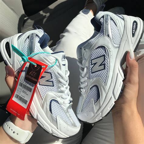 Женские кроссовки New Balance 530 Silver / Нью Беленс 530 сильвер (ID ...