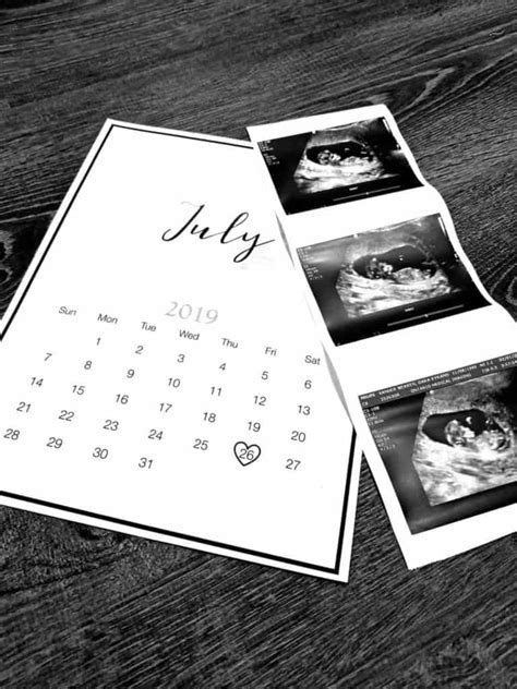 25 Pregnancy Announcement Ideas For Social Media Tendig