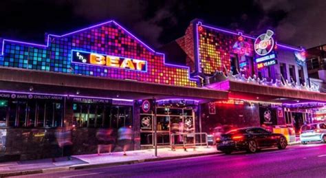 Gay Brisbane Where To Eat Drink Play And Sleep Emen8