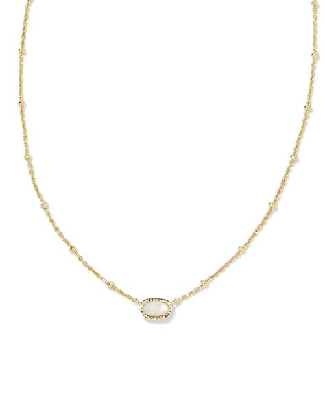 modern pearl necklace