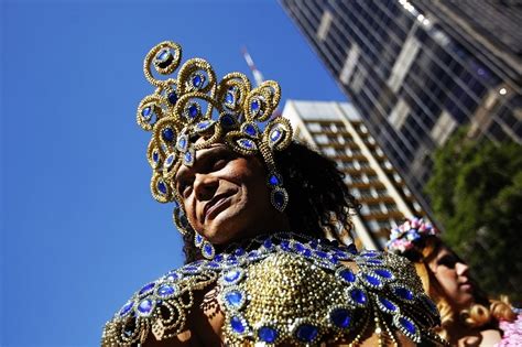 Fotos Qual é a melhor fantasia da Parada Gay de São Paulo Vote UOL Notícias